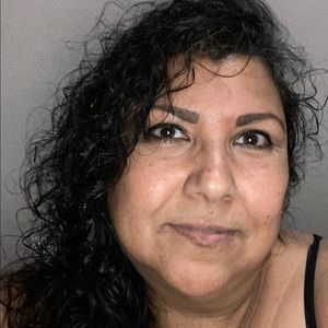 Meet your Posher, Sandra